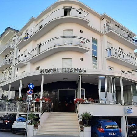 Hotel Luana Rimini Kültér fotó