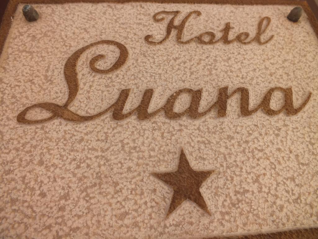 Hotel Luana Rimini Kültér fotó